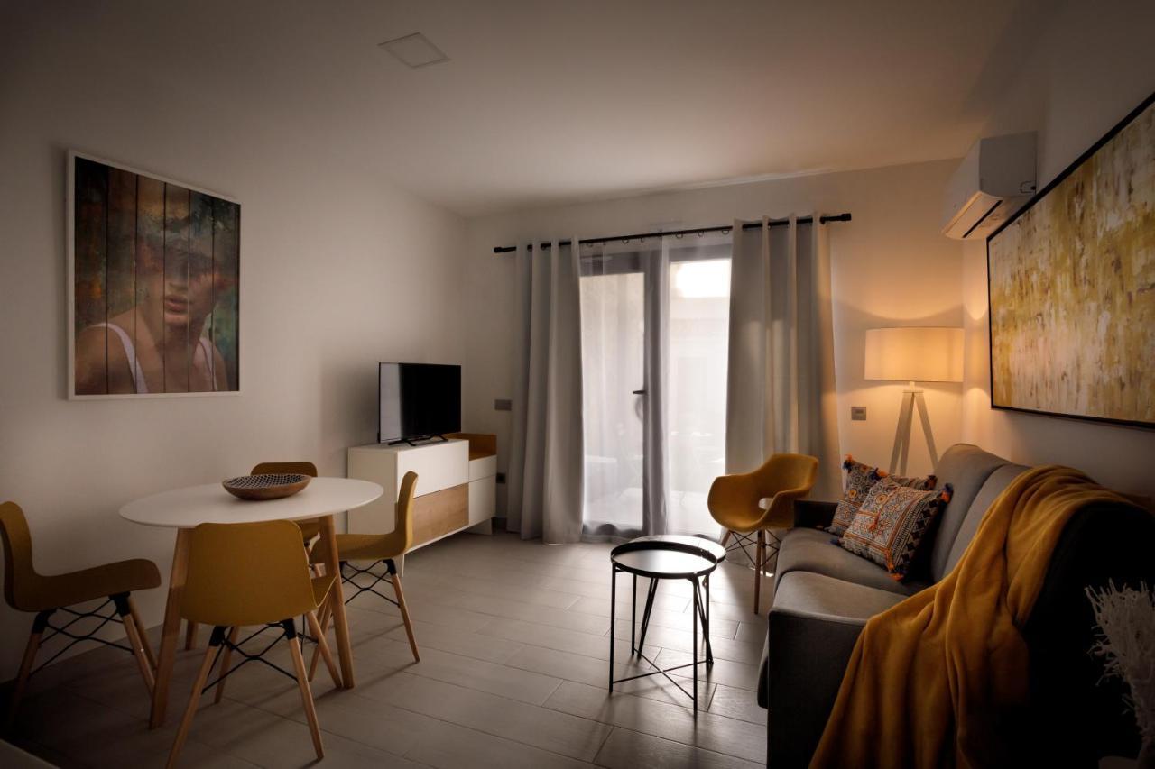 Apartamentos Turisticos Huerto El Horno 图瑞蒙戈 外观 照片
